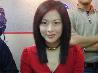 <em>亚姐</em>李华_亚姐洗澡门_<em>亚姐泳裤太紧泄春光</em>_图