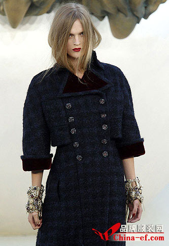 香奈儿高级时装2010秋冬新趋势